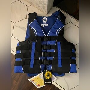 Body Glove Blue and Black Life Vest-Ignite